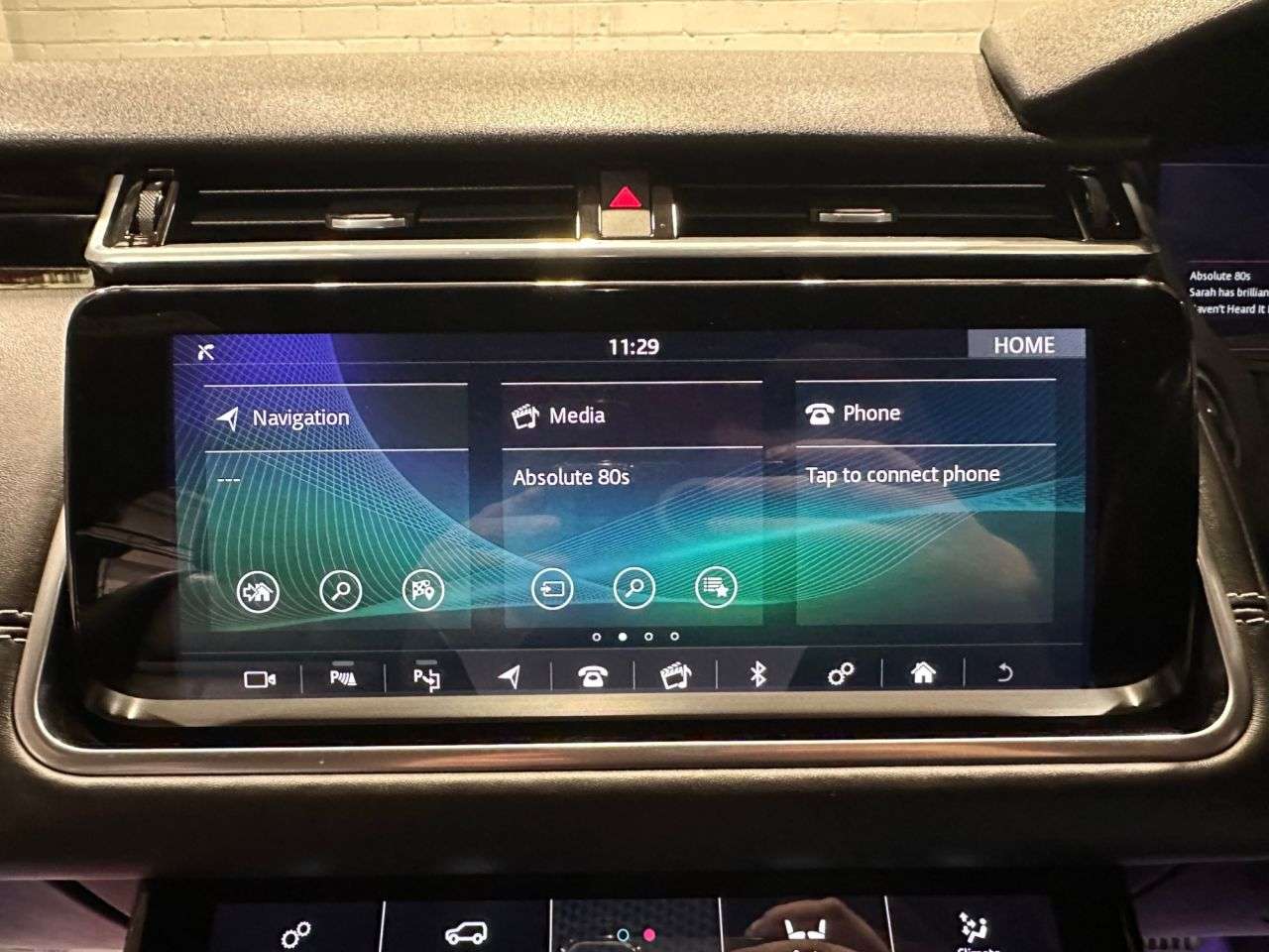 2019 LAND ROVER RANGE ROVER VELAR 2019 LAND ROVER RANGE ROVER VELAR