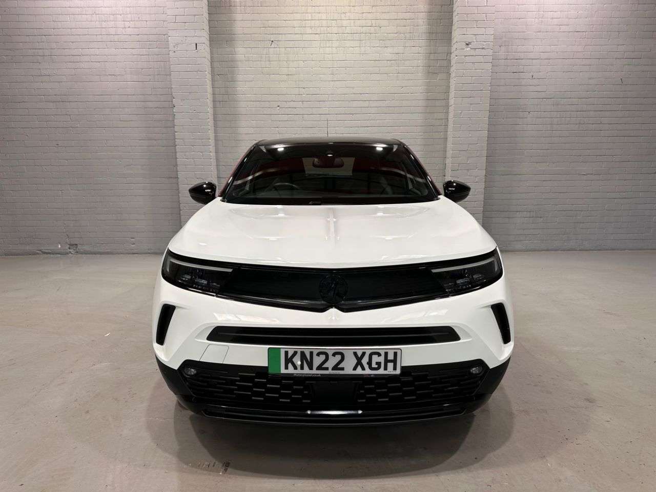 A 2022 VAUXHALL MOKKA ELECTRIC 50kWh SRi Premium SUV 5dr Electric Auto (136 ps) A 2022 VAUXHALL MOKKA ELECTRIC 50kWh SRi Premium SUV 5dr Electric Auto (136 ps)