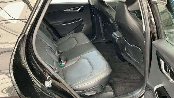 2023 KIA EV6 2023 KIA EV6