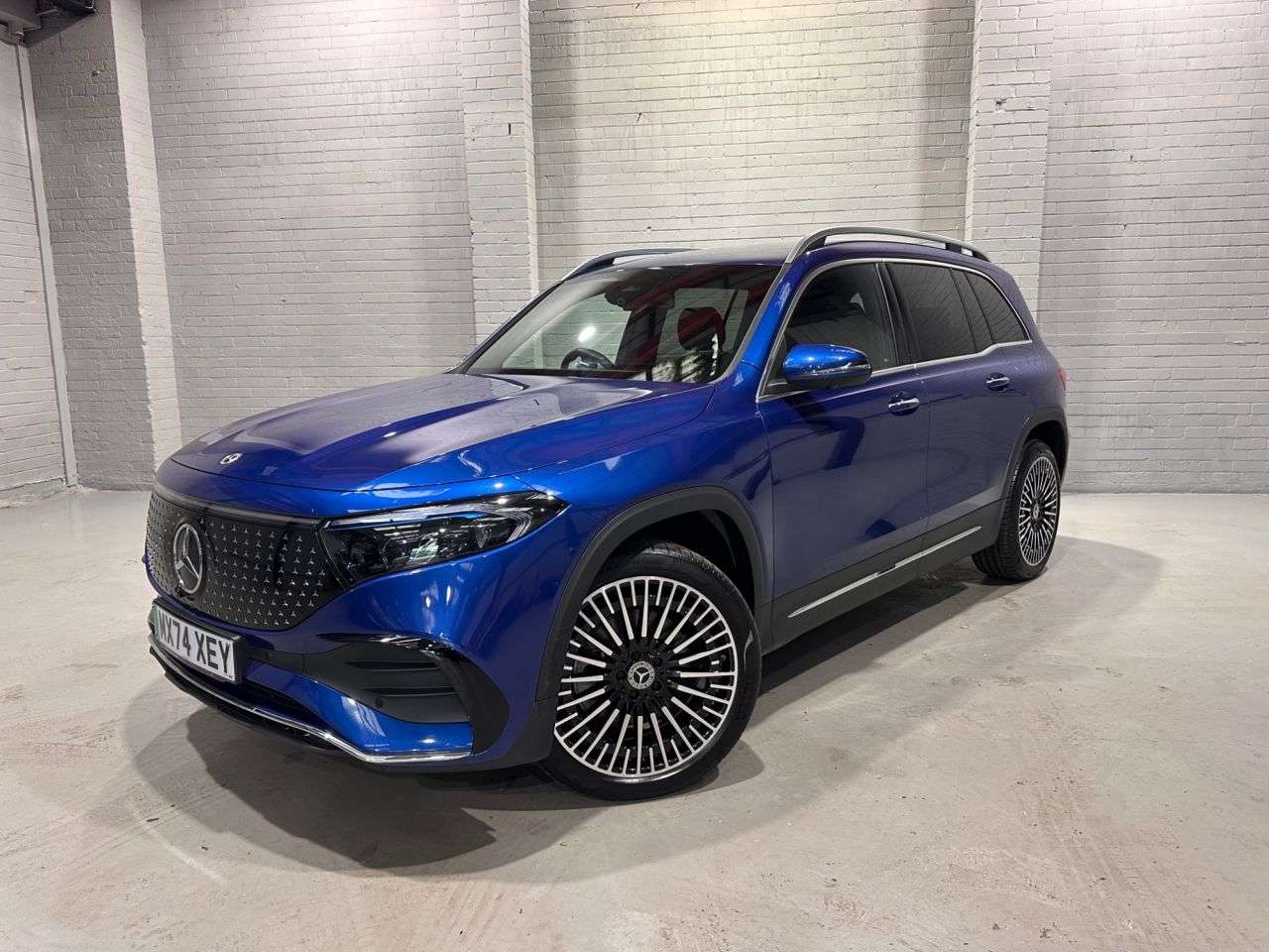 A 2024 MERCEDES-BENZ EQB EQB 250+ 70.5kWh AMG Line (Premium) SUV 5dr Electric Auto (190 ps) A 2024 MERCEDES-BENZ EQB EQB 250+ 70.5kWh AMG Line (Premium) SUV 5dr Electric Auto (190 ps)