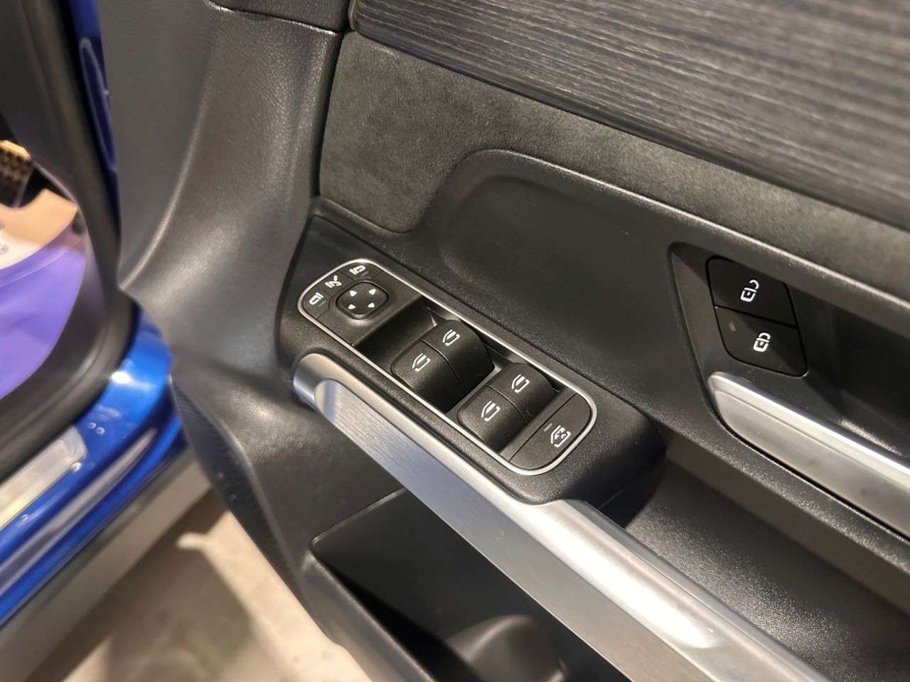 2024 MERCEDES-BENZ EQB 2024 MERCEDES-BENZ EQB