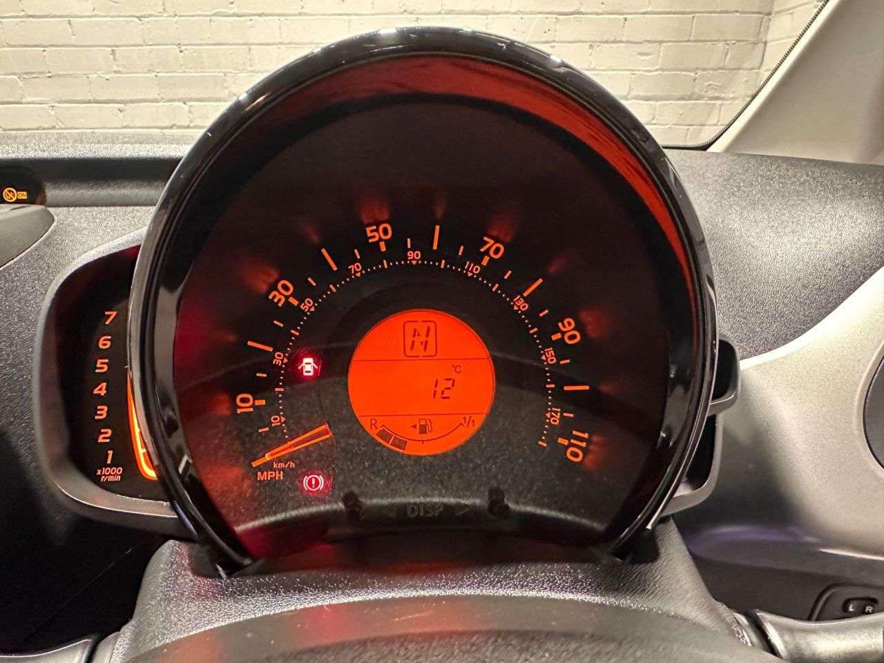 2016 TOYOTA AYGO 2016 TOYOTA AYGO