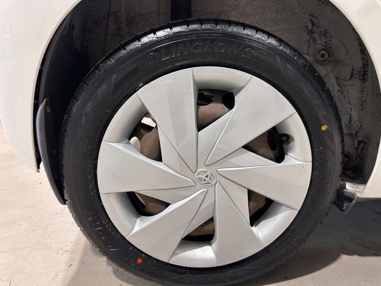 2016 TOYOTA AYGO 2016 TOYOTA AYGO