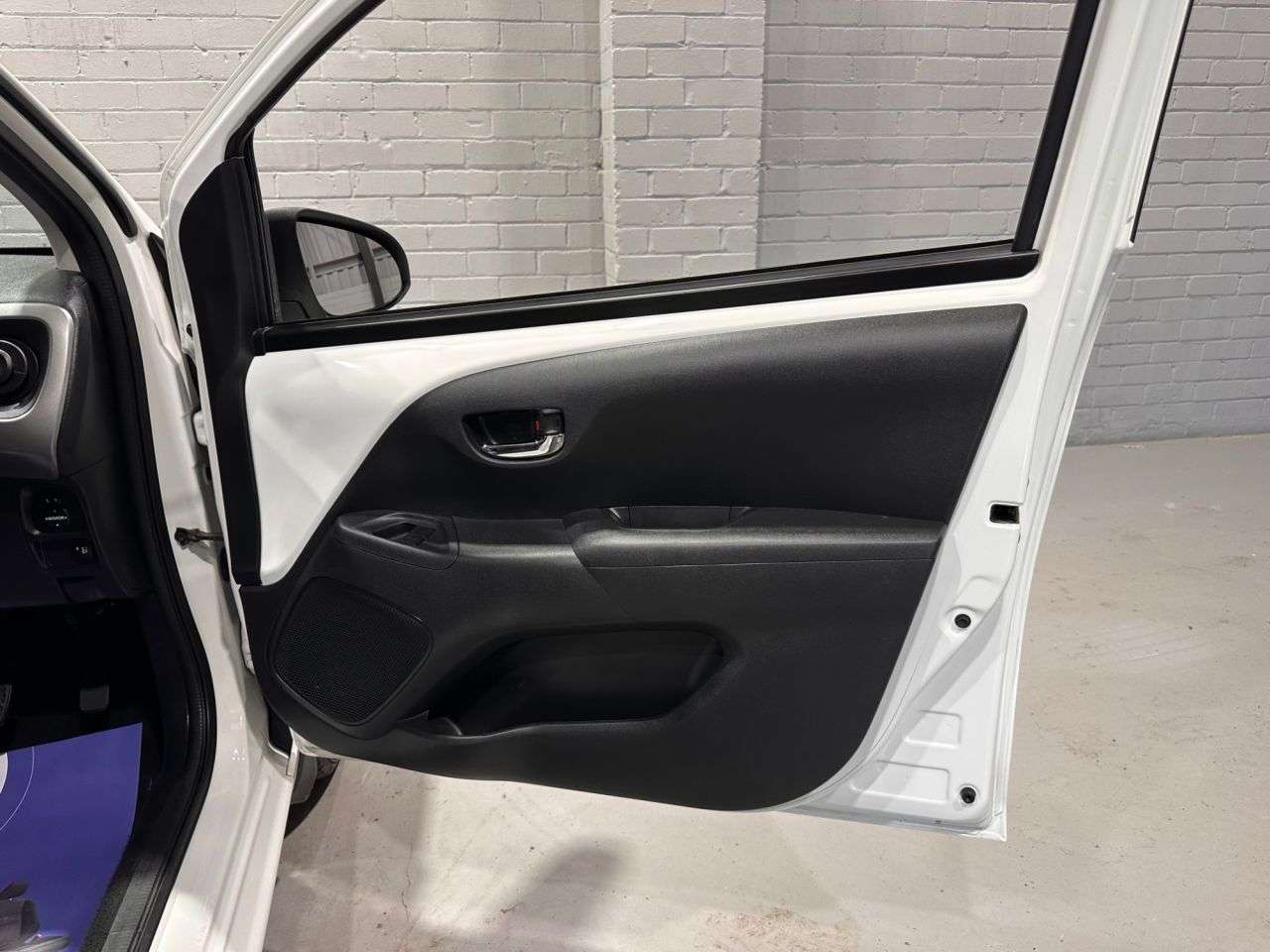 2016 TOYOTA AYGO 2016 TOYOTA AYGO