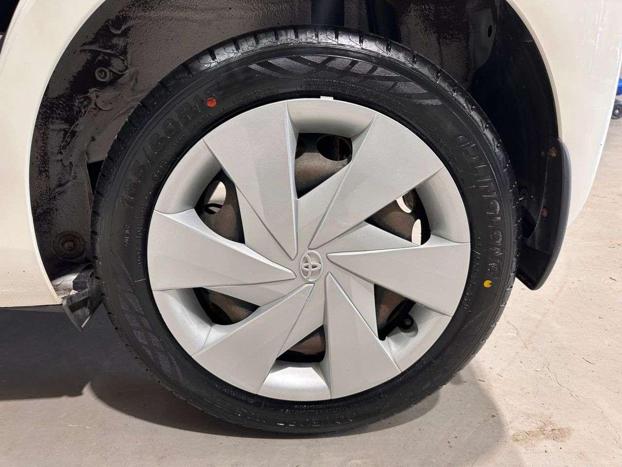 2016 TOYOTA AYGO 2016 TOYOTA AYGO