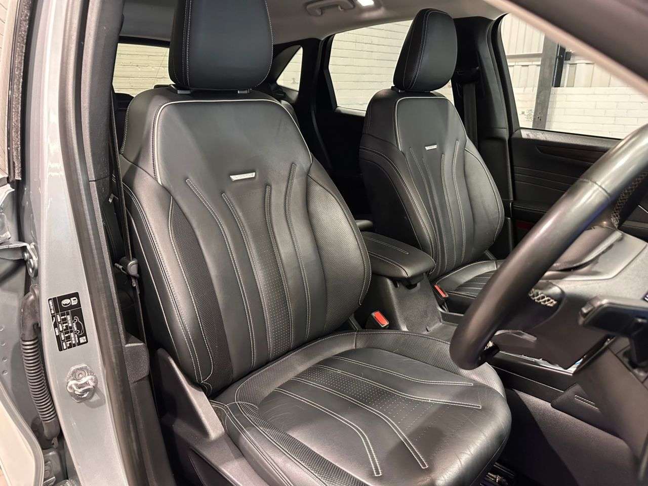 2023 FORD KUGA 2023 FORD KUGA