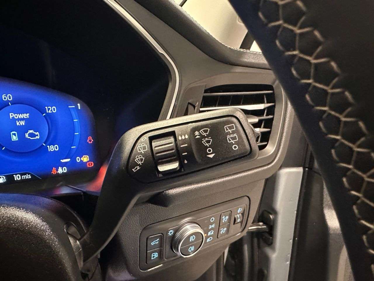2023 FORD KUGA 2023 FORD KUGA