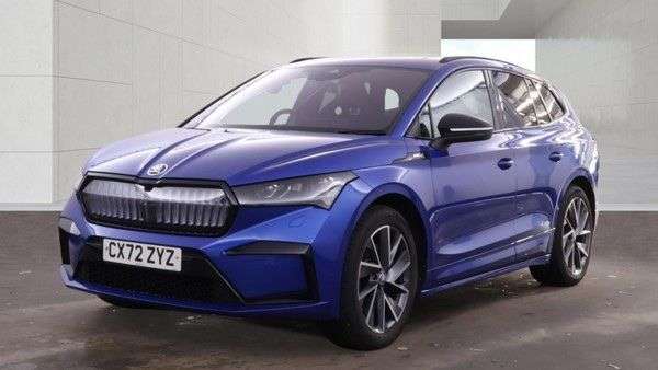 A 2023 SKODA ENYAQ iV 82kWh 80 SportLine SUV 5dr Electric Auto (DC125kW) (204 ps) A 2023 SKODA ENYAQ iV 82kWh 80 SportLine SUV 5dr Electric Auto (DC125kW) (204 ps)