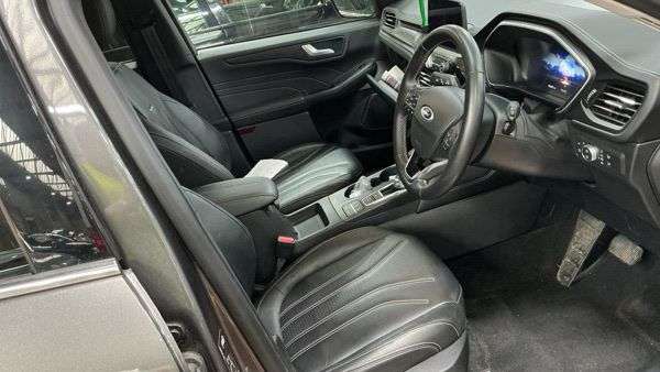 2022 FORD KUGA 2022 FORD KUGA