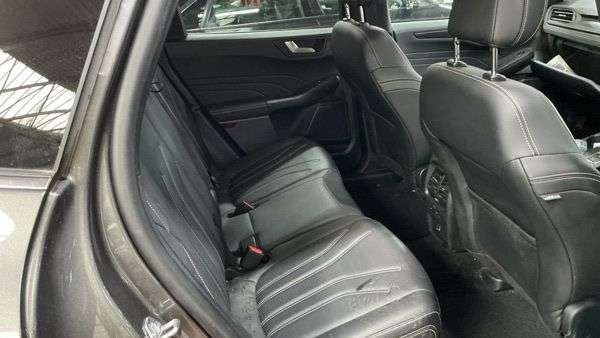 2022 FORD KUGA 2022 FORD KUGA