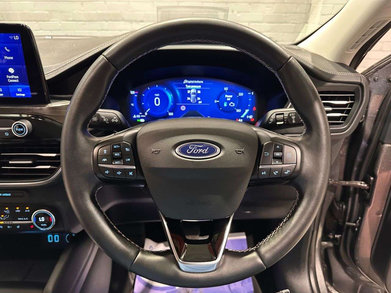 2022 FORD KUGA 2022 FORD KUGA