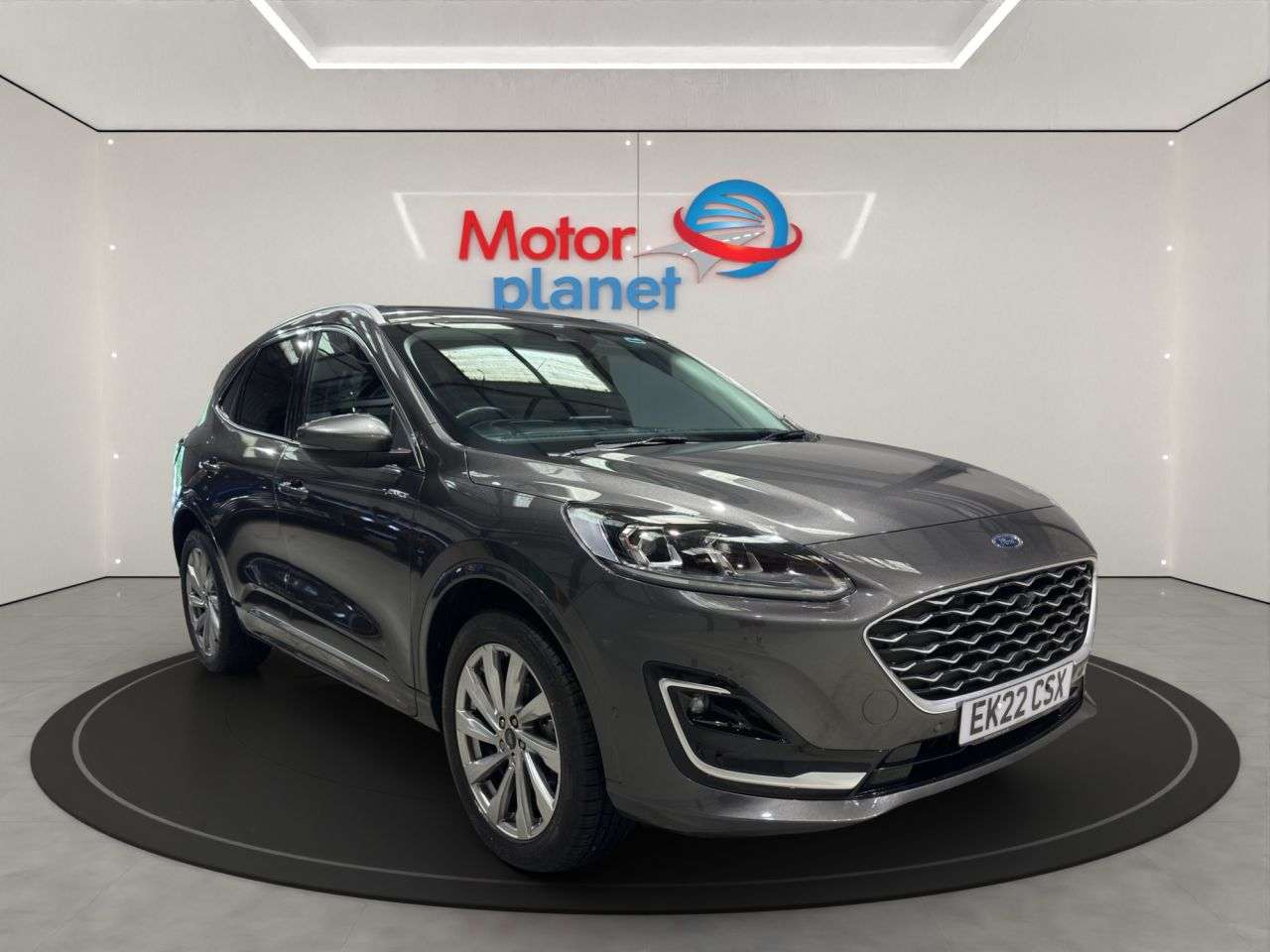 A 2022 FORD KUGA 2.5 Duratec 14.4kWh Vignale SUV 5dr Petrol Plug-in Hybrid CVT Euro 6 (s/s) A 2022 FORD KUGA 2.5 Duratec 14.4kWh Vignale SUV 5dr Petrol Plug-in Hybrid CVT Euro 6 (s/s)