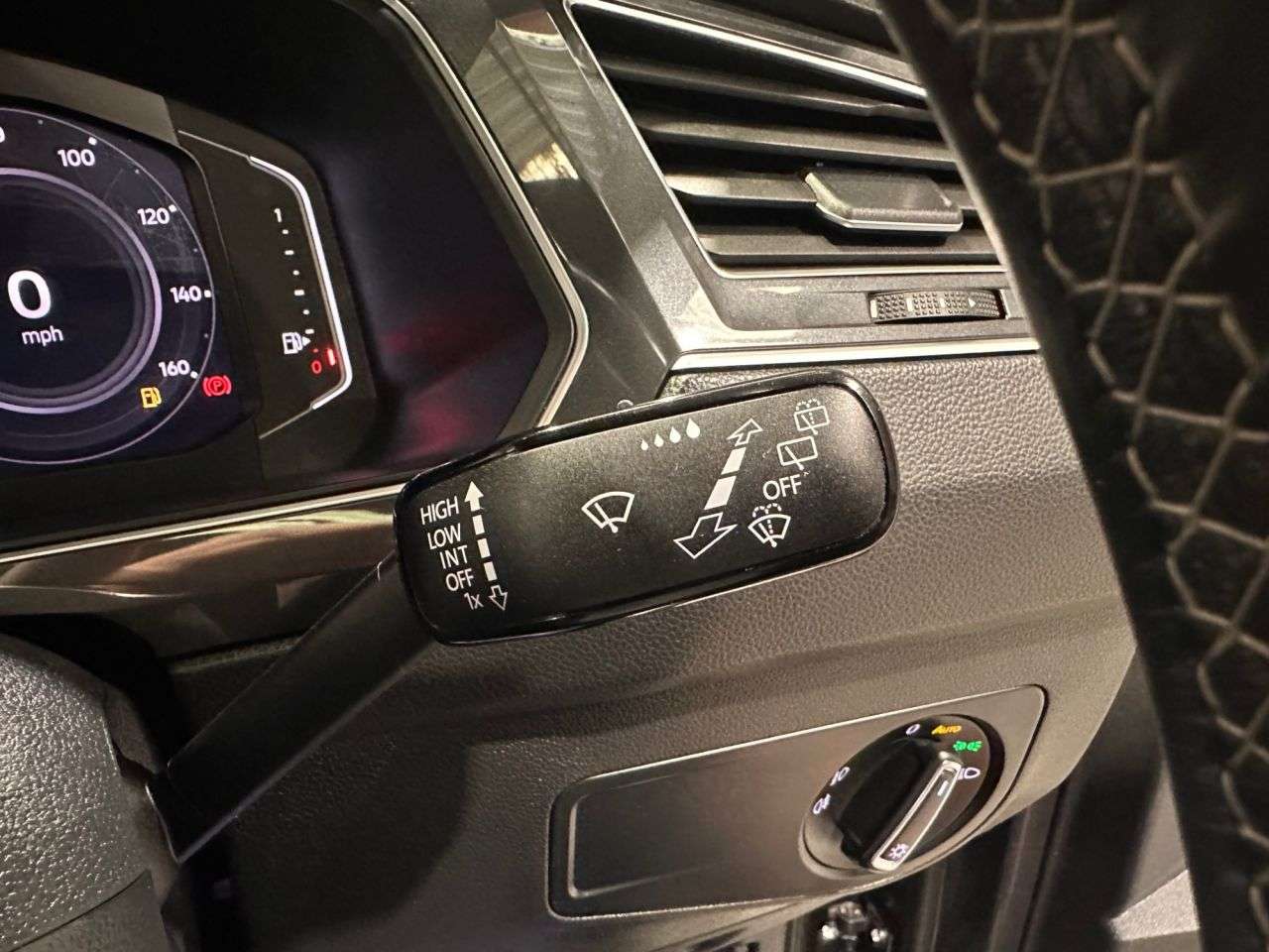 2019 VOLKSWAGEN TIGUAN 2019 VOLKSWAGEN TIGUAN