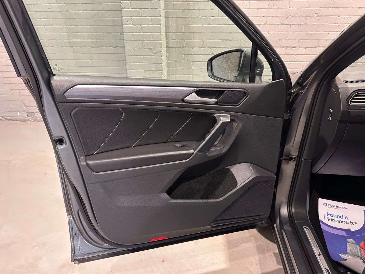 2019 VOLKSWAGEN TIGUAN 2019 VOLKSWAGEN TIGUAN