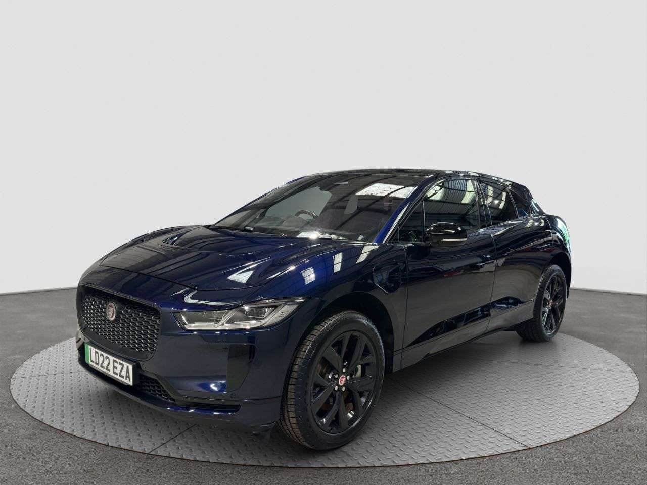 A 2022 JAGUAR I-PACE 400 90kWh Black SUV 5dr Electric Auto 4WD (400 ps) A 2022 JAGUAR I-PACE 400 90kWh Black SUV 5dr Electric Auto 4WD (400 ps)