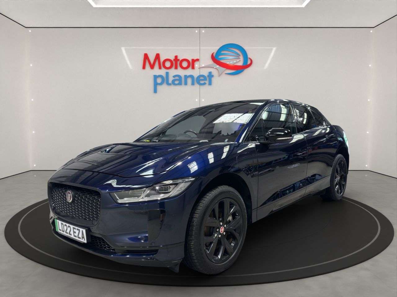 A 2022 JAGUAR I-PACE 400 90kWh Black SUV 5dr Electric Auto 4WD (400 ps) A 2022 JAGUAR I-PACE 400 90kWh Black SUV 5dr Electric Auto 4WD (400 ps)