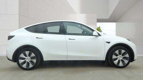 2023 TESLA MODEL Y 2023 TESLA MODEL Y