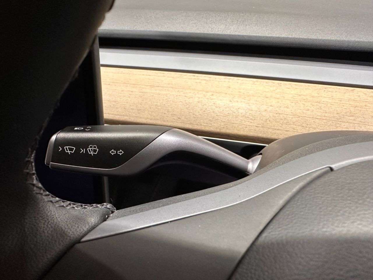 2023 TESLA MODEL Y 2023 TESLA MODEL Y