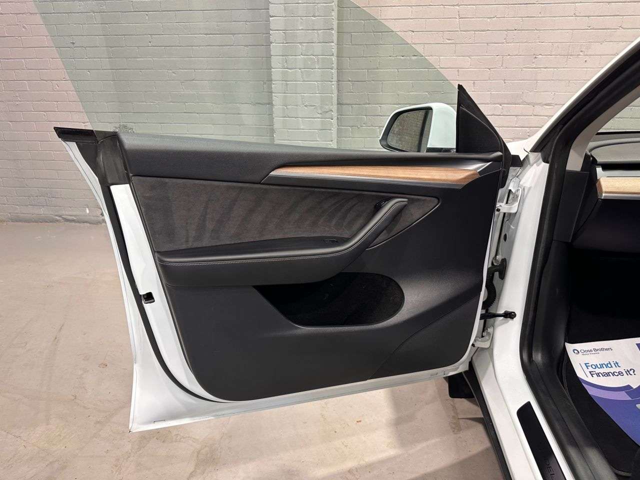 2023 TESLA MODEL Y 2023 TESLA MODEL Y