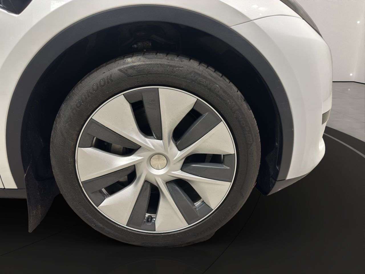 2023 TESLA MODEL Y 2023 TESLA MODEL Y
