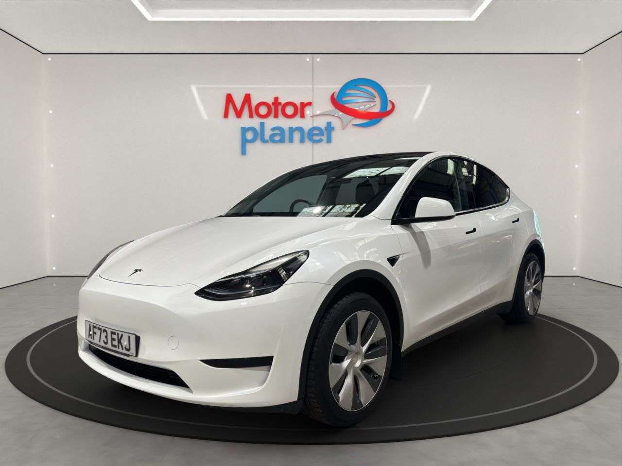A 2023 TESLA MODEL Y SUV 5dr Electric Auto RWD (346 ps) A 2023 TESLA MODEL Y SUV 5dr Electric Auto RWD (346 ps)
