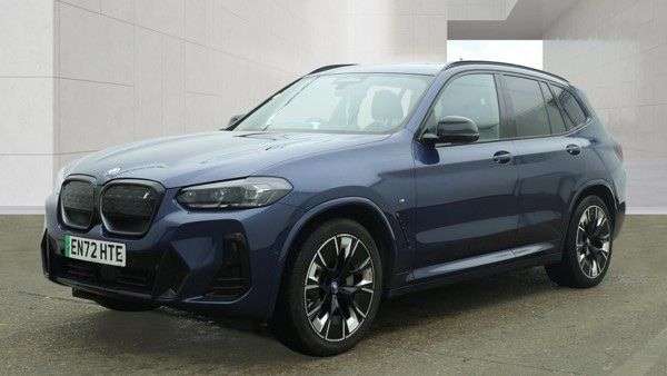 A 2023 BMW IX3 80kWh M Sport Pro SUV 5dr Electric Auto (286 ps) A 2023 BMW IX3 80kWh M Sport Pro SUV 5dr Electric Auto (286 ps)