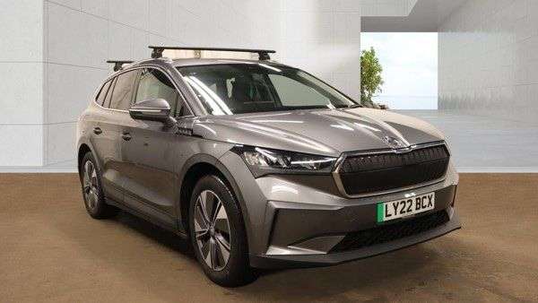 A 2022 SKODA ENYAQ iV 62kWh 60 SUV 5dr Electric Auto (DC120kW) (179 ps) A 2022 SKODA ENYAQ iV 62kWh 60 SUV 5dr Electric Auto (DC120kW) (179 ps)