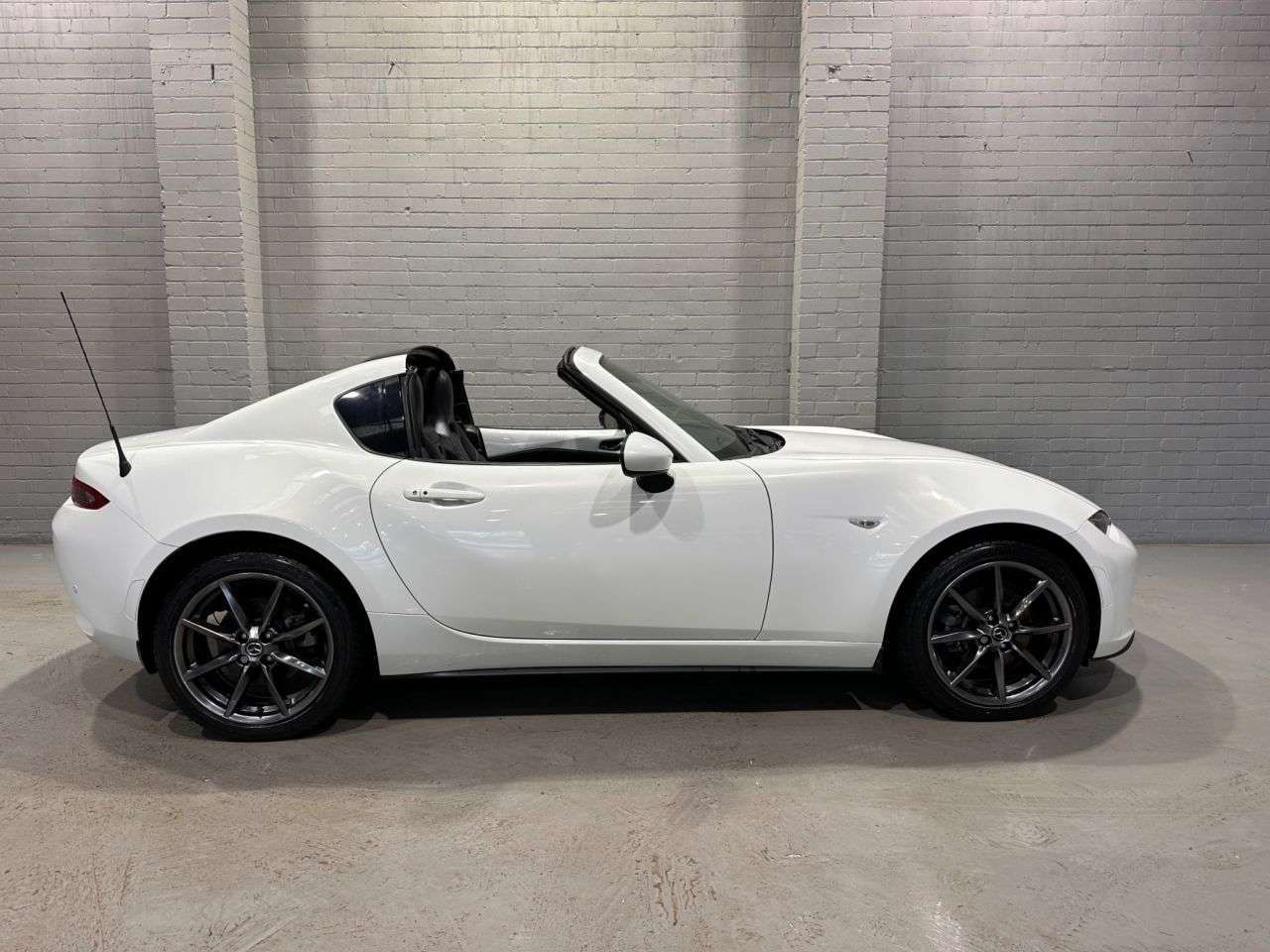 2018 MAZDA MX-5 RF 2018 MAZDA MX-5 RF