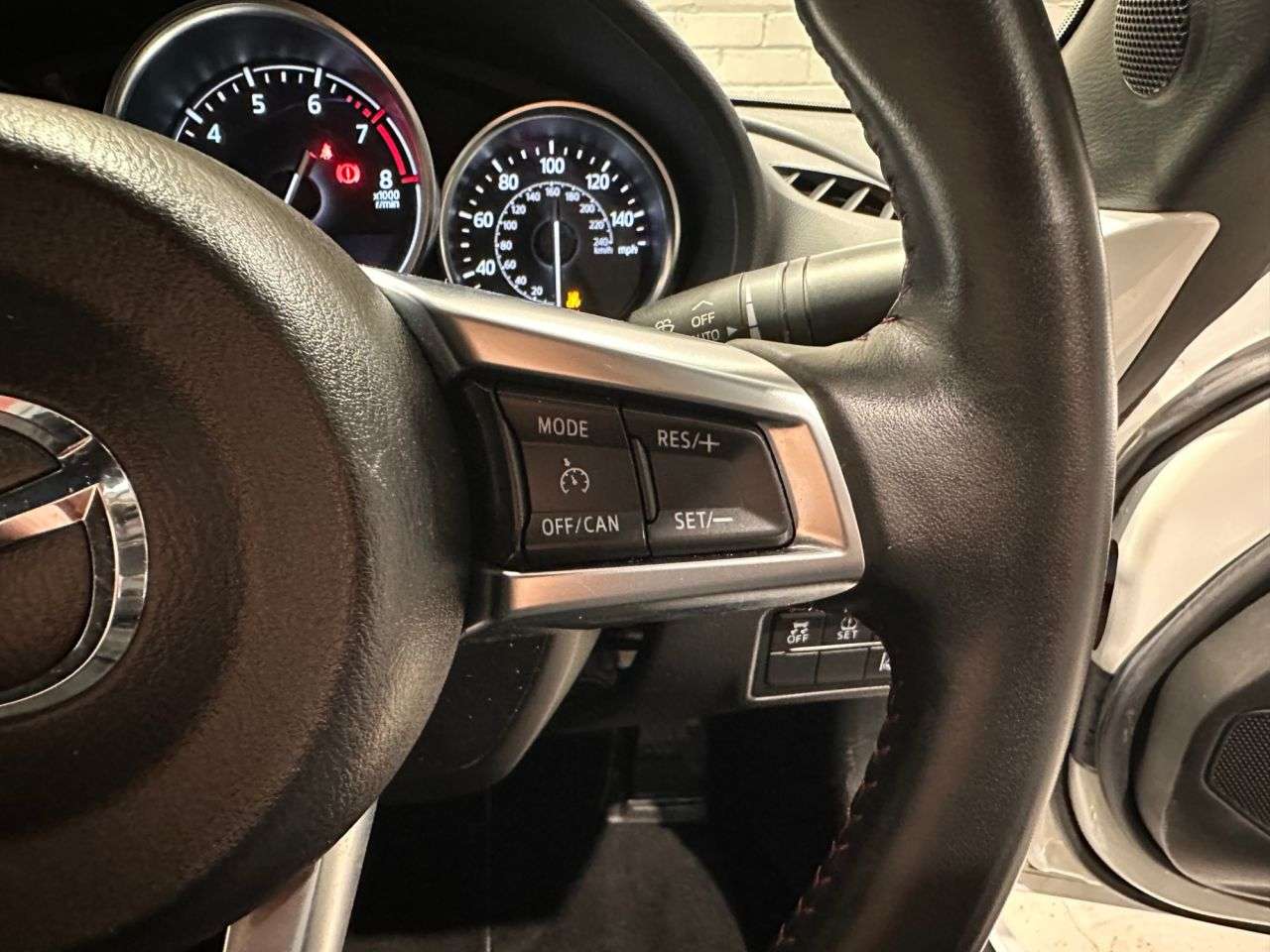 2018 MAZDA MX-5 RF 2018 MAZDA MX-5 RF