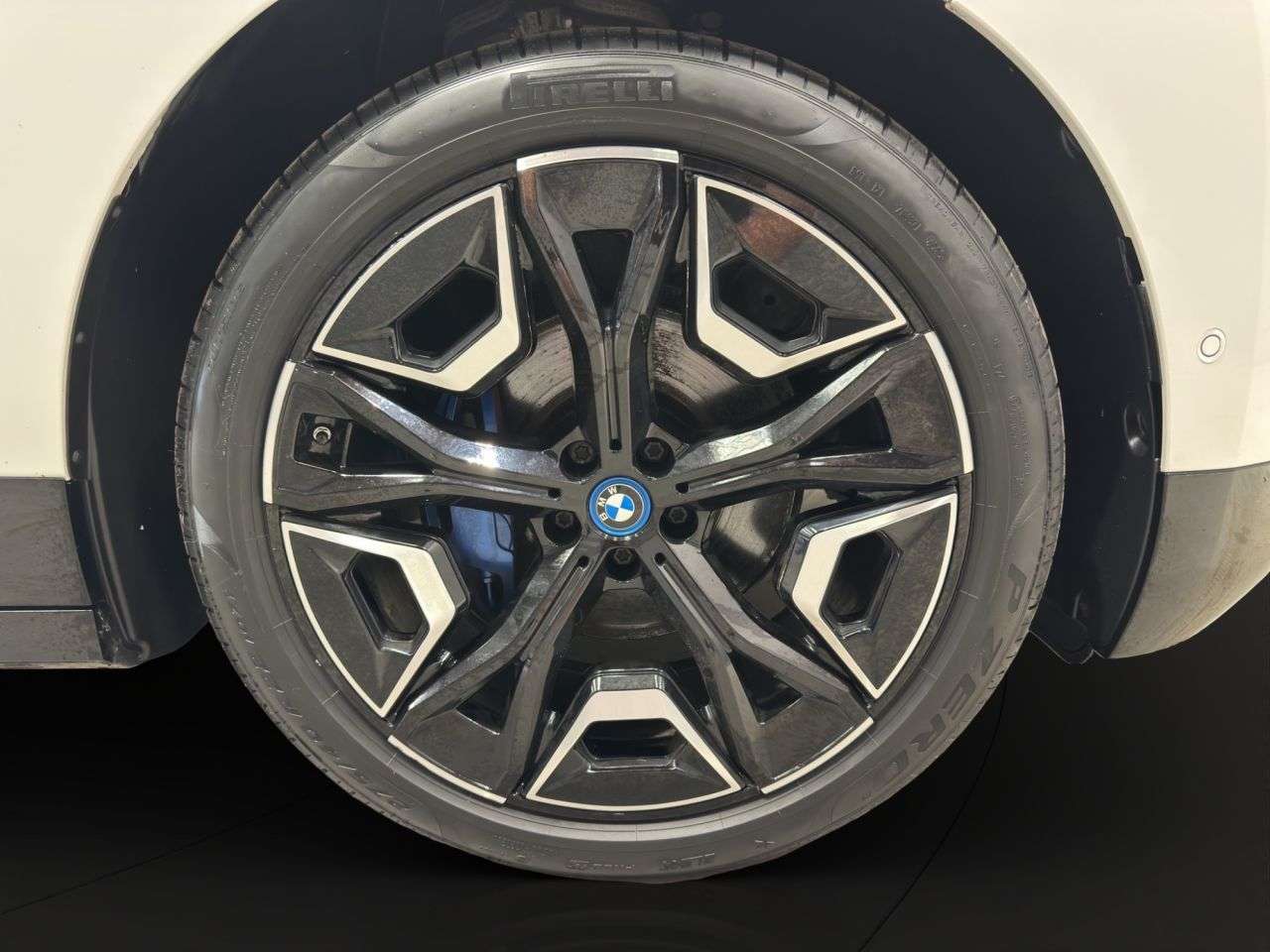 2022 BMW IX 2022 BMW IX