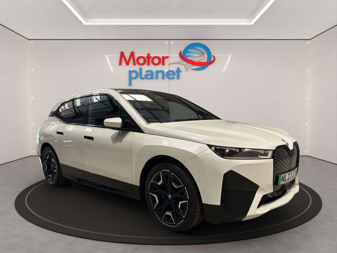 A 2022 BMW IX 40 76.6kWh M Sport SUV 5dr Electric Auto xDrive (326 ps) A 2022 BMW IX 40 76.6kWh M Sport SUV 5dr Electric Auto xDrive (326 ps)