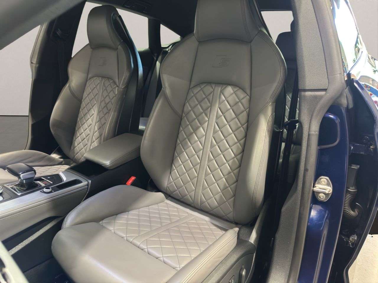 2017 AUDI S5 2017 AUDI S5