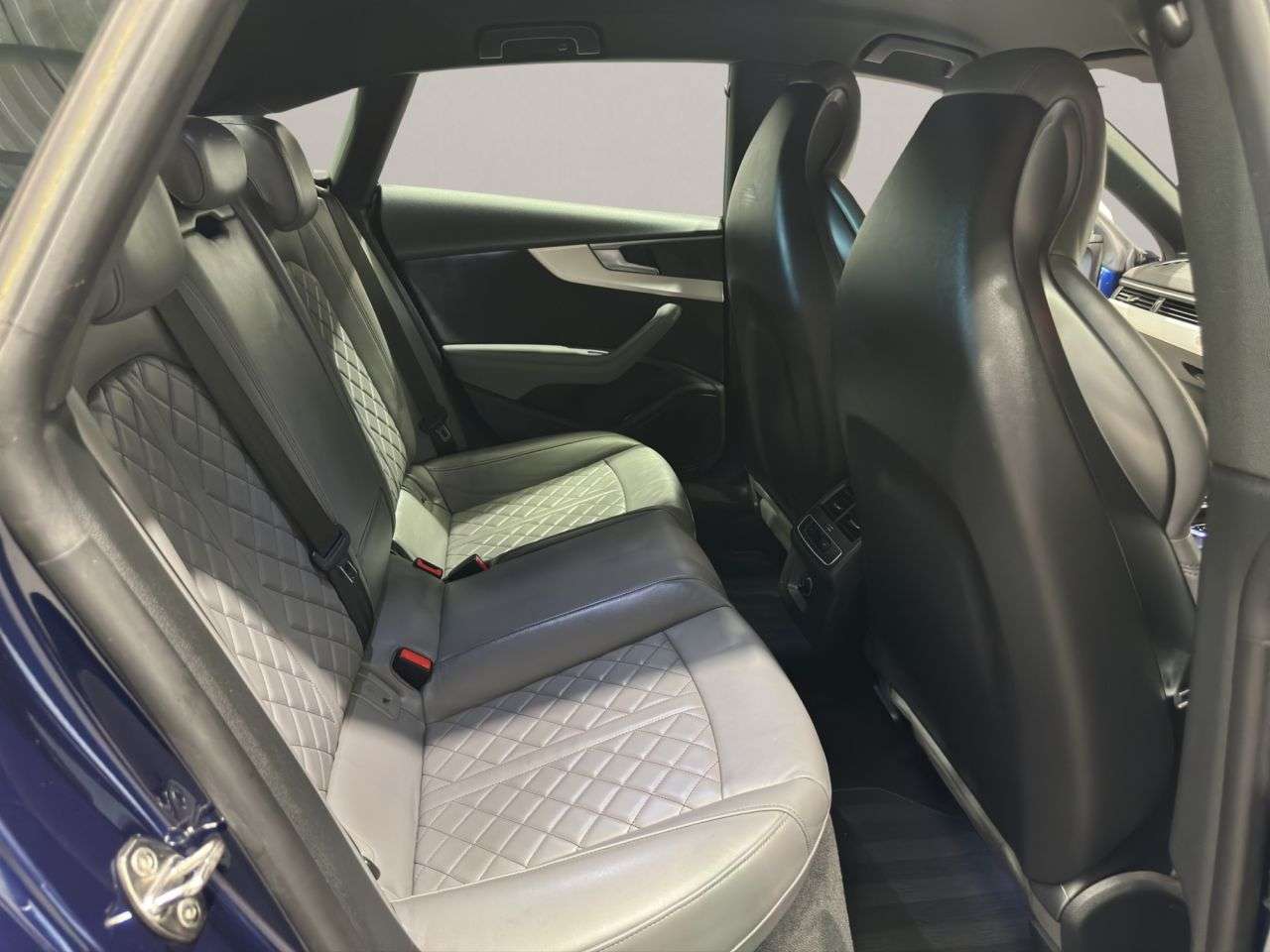 2017 AUDI S5 2017 AUDI S5