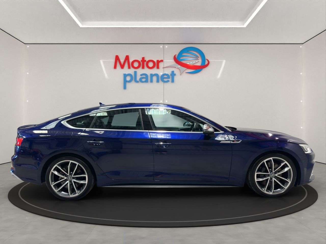 2017 AUDI S5 2017 AUDI S5