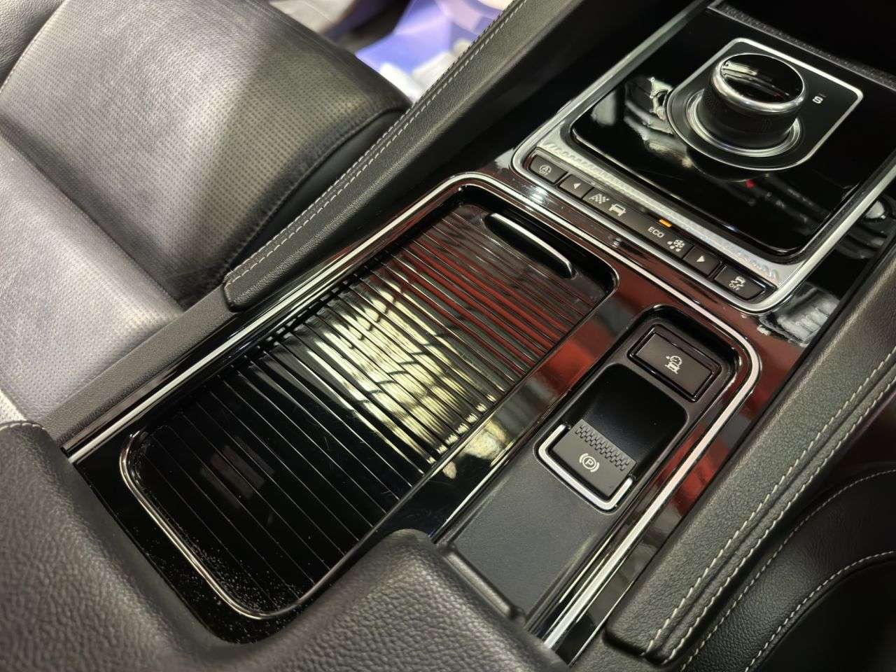 2017 JAGUAR F-PACE 2017 JAGUAR F-PACE