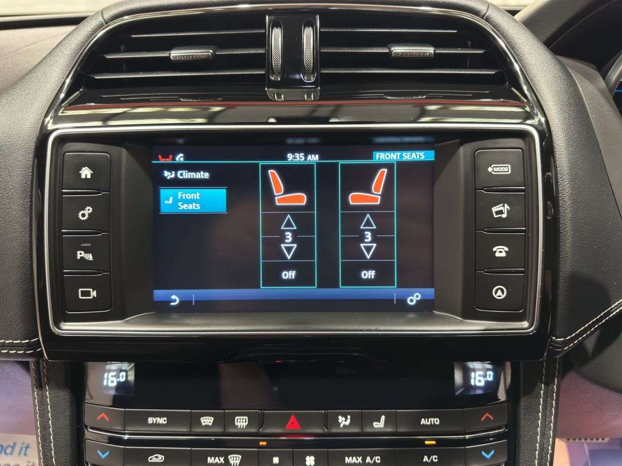 2017 JAGUAR F-PACE 2017 JAGUAR F-PACE
