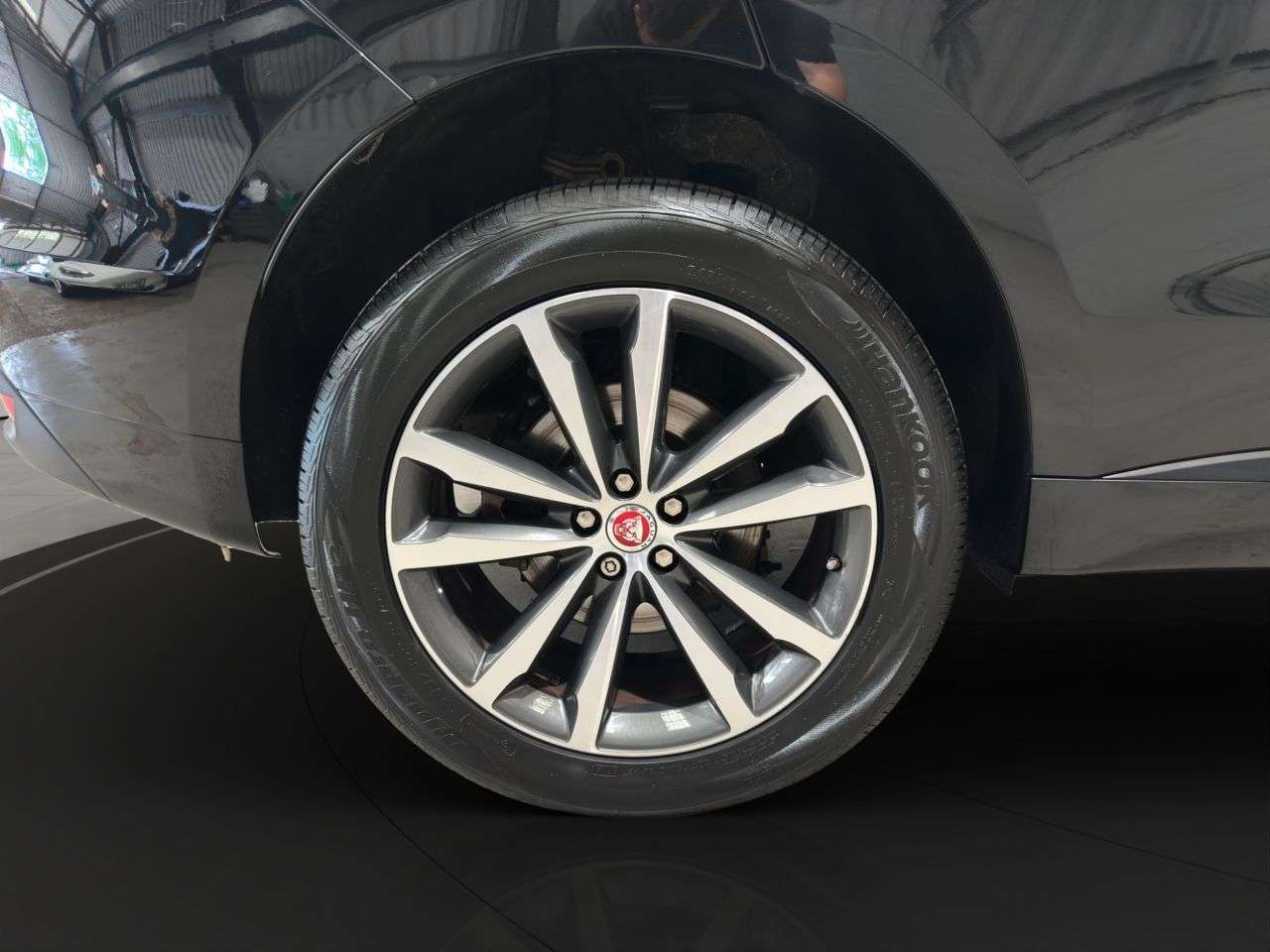 2017 JAGUAR F-PACE 2017 JAGUAR F-PACE