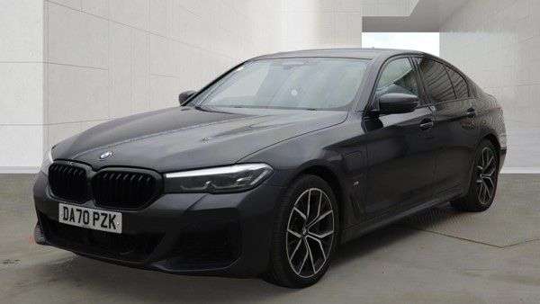 A 2020 BMW 5 SERIES 2.0 530e 12kWh M Sport Saloon 4dr Petrol Plug-in Hybrid Steptronic Euro 6 ( A 2020 BMW 5 SERIES 2.0 530e 12kWh M Sport Saloon 4dr Petrol Plug-in Hybrid Steptronic Euro 6 (