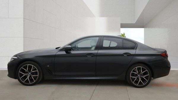 2020 BMW 5 SERIES 2020 BMW 5 SERIES