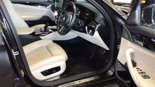 2020 BMW 5 SERIES 2020 BMW 5 SERIES