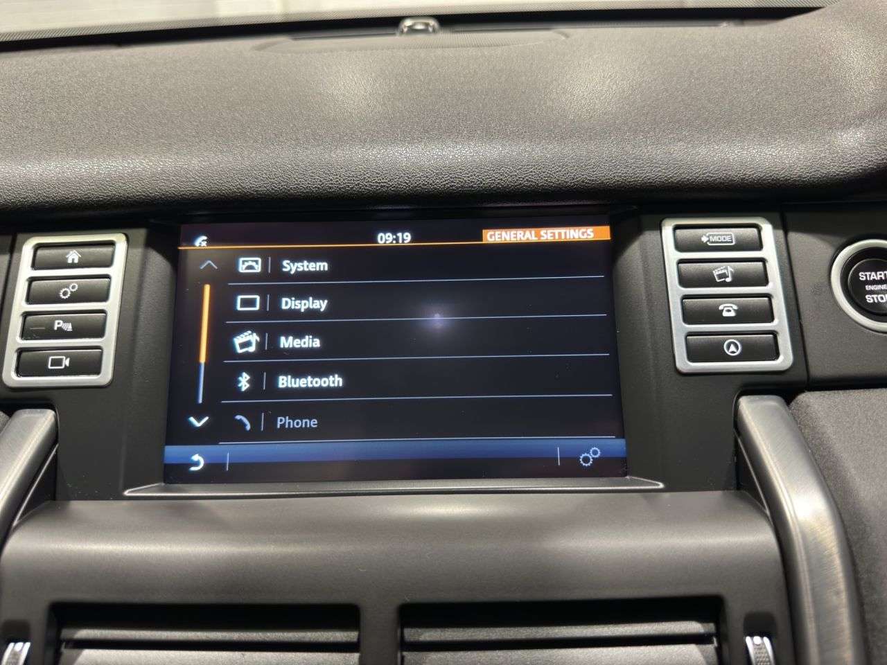 2019 LAND ROVER DISCOVERY SPORT 2019 LAND ROVER DISCOVERY SPORT