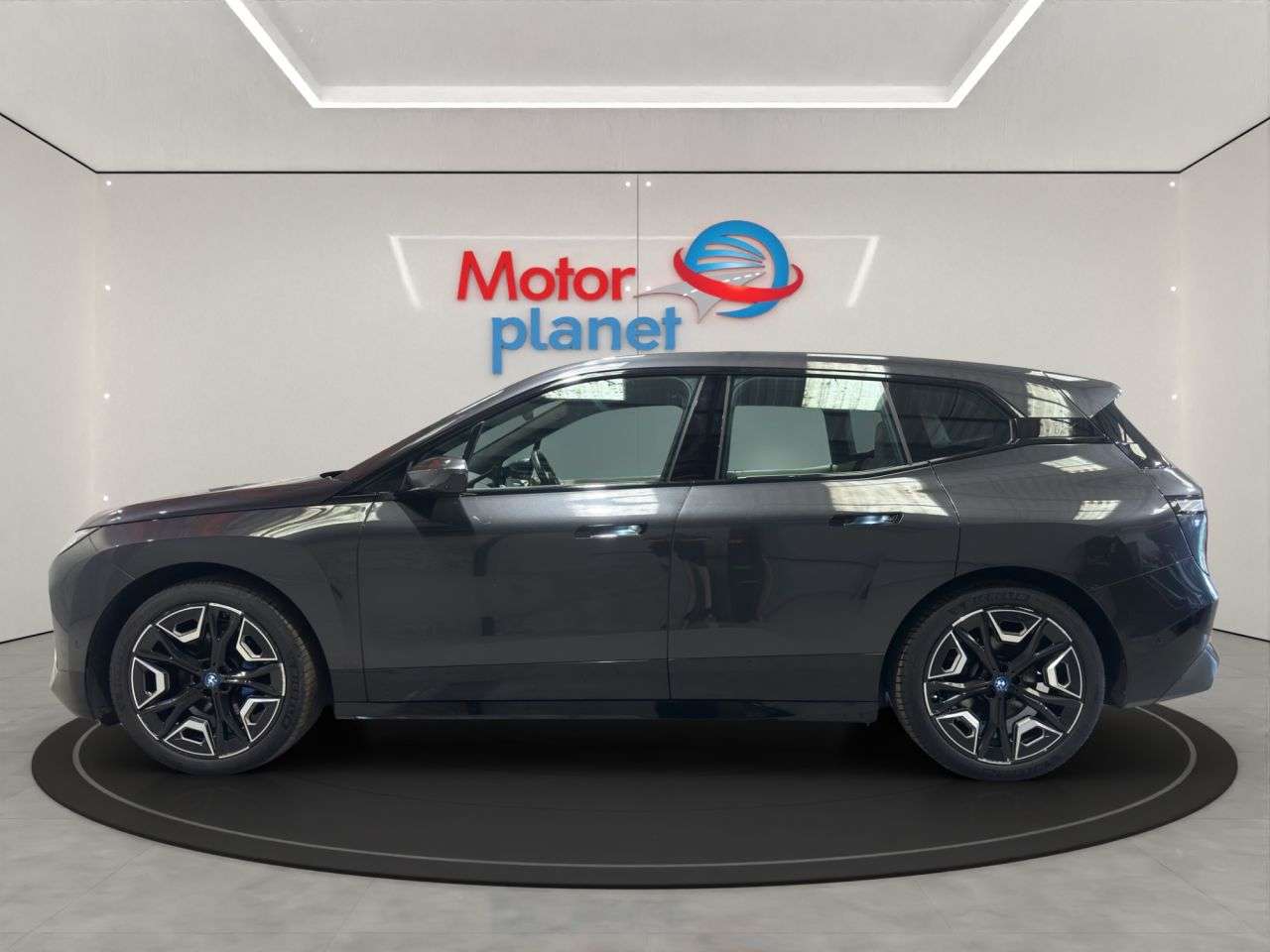 A 2022 BMW IX 40 76.6kWh M Sport SUV 5dr Electric Auto xDrive (326 ps) A 2022 BMW IX 40 76.6kWh M Sport SUV 5dr Electric Auto xDrive (326 ps)