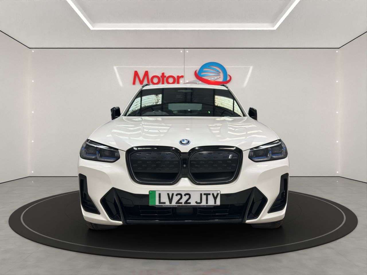 A 2022 BMW IX3 80kWh M Sport Pro SUV 5dr Electric Auto (286 ps) A 2022 BMW IX3 80kWh M Sport Pro SUV 5dr Electric Auto (286 ps)