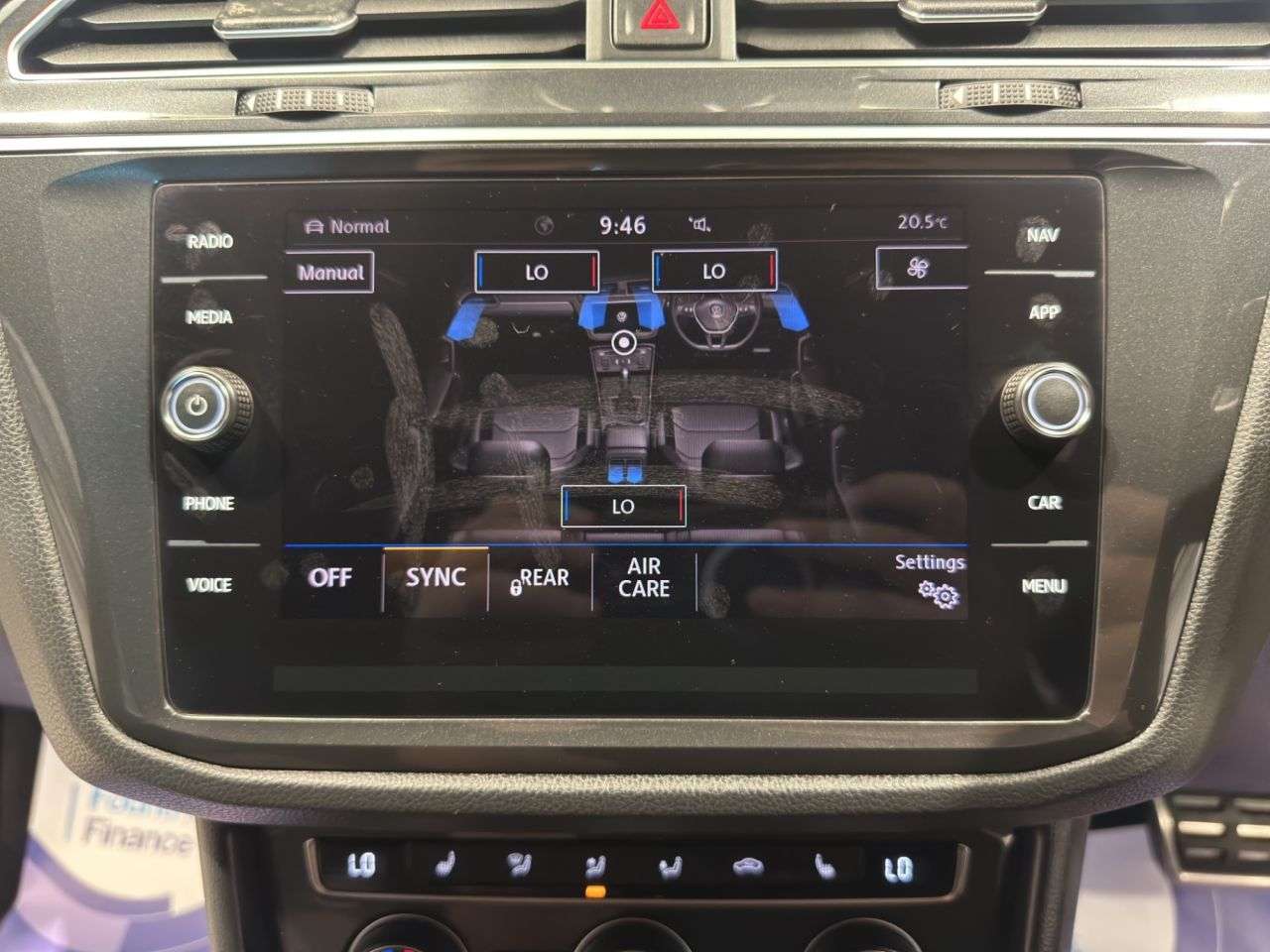 2017 VOLKSWAGEN TIGUAN 2017 VOLKSWAGEN TIGUAN
