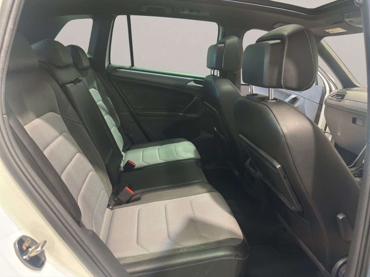 2017 VOLKSWAGEN TIGUAN 2017 VOLKSWAGEN TIGUAN