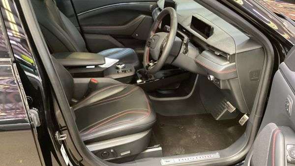 2022 FORD MUSTANG MACH-E 2022 FORD MUSTANG MACH-E