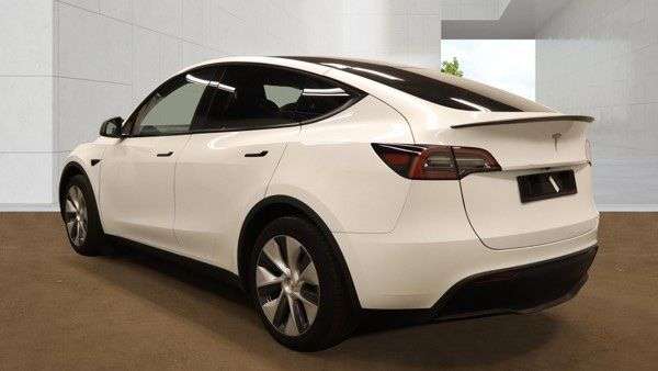 2023 TESLA MODEL Y 2023 TESLA MODEL Y