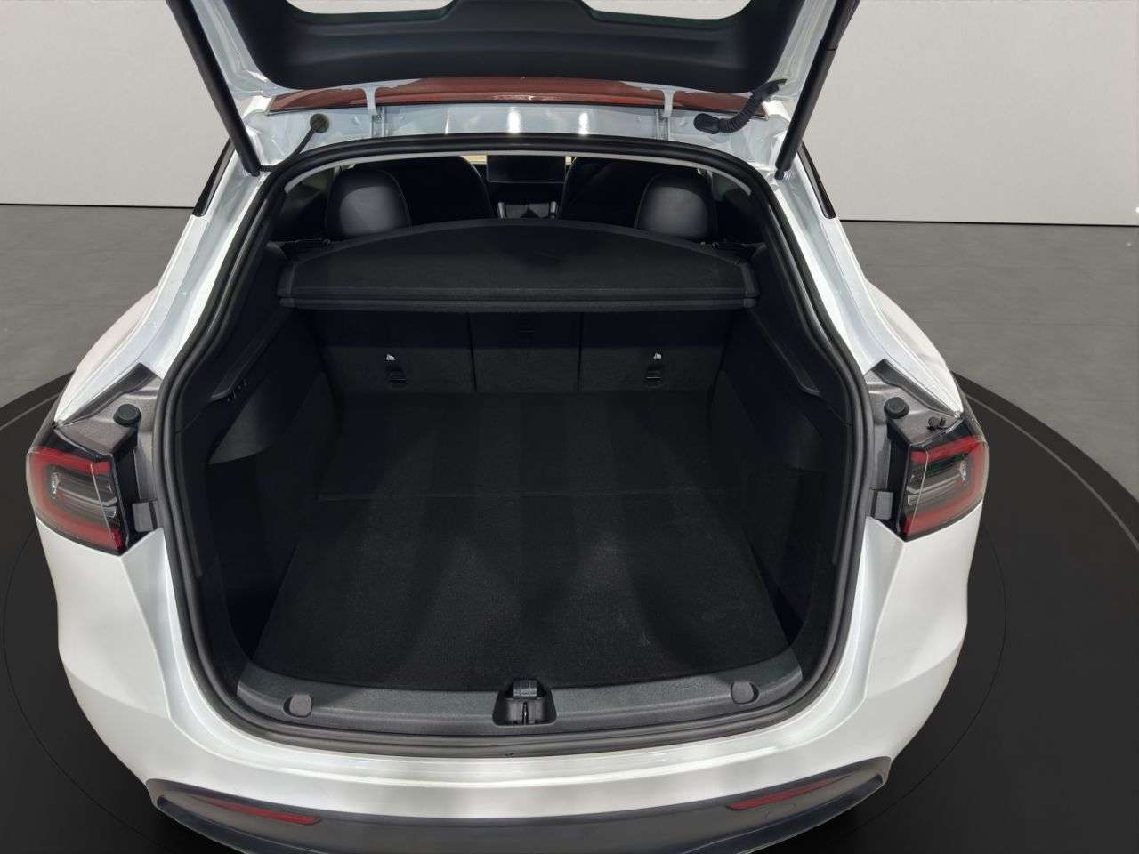 2023 TESLA MODEL Y 2023 TESLA MODEL Y