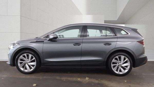 A 2023 SKODA ENYAQ iV 82kWh 80 SUV 5dr Electric Auto (DC125kW) (204 ps) A 2023 SKODA ENYAQ iV 82kWh 80 SUV 5dr Electric Auto (DC125kW) (204 ps)
