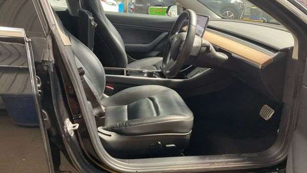 2020 TESLA MODEL 3 2020 TESLA MODEL 3